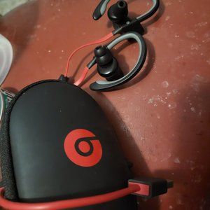 Powerbeats